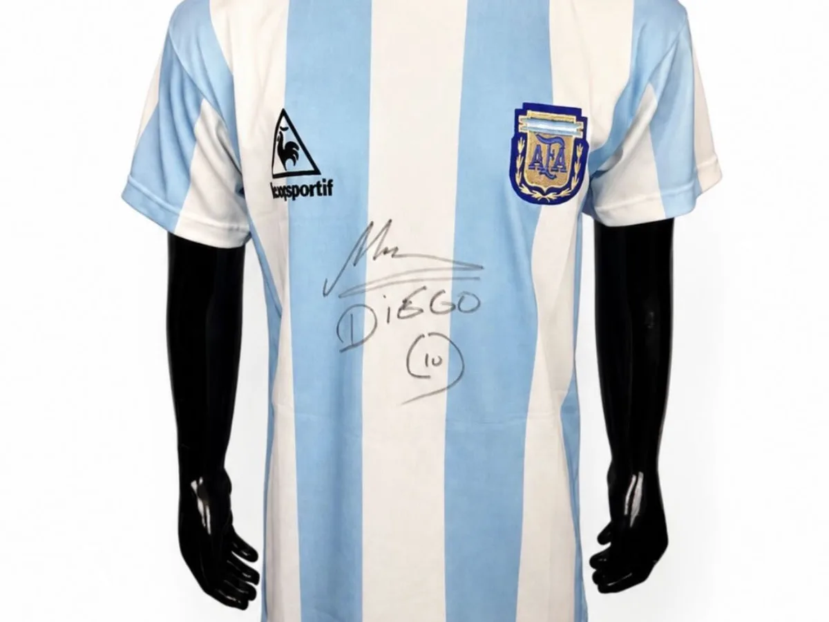 Jersey Signed by Diego Maradona - Argentina 1986 World Cup No. 10